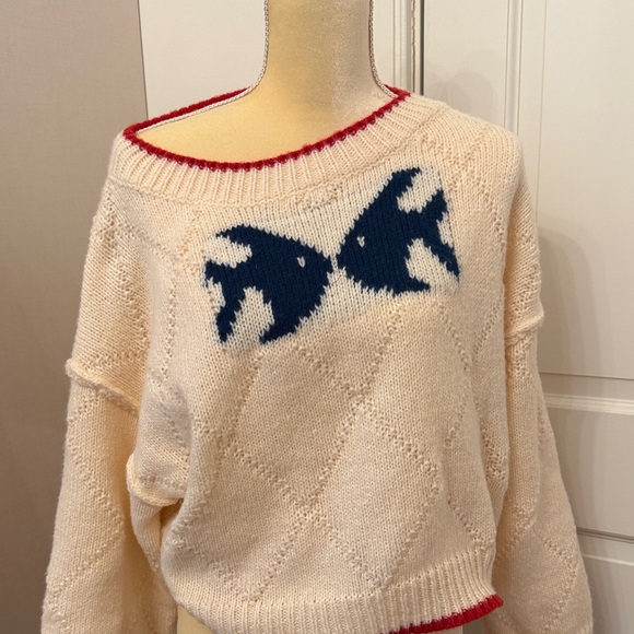 Cream Sweater with Fish Design - Picture 2 of 2